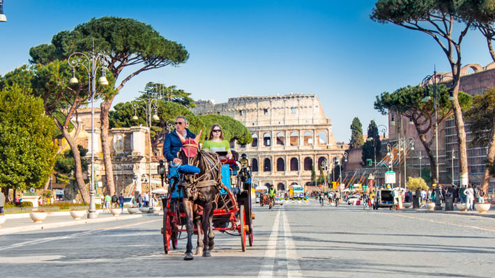 Los tradicionales carruajes de Roma podrían desaparecer en un corto plazo