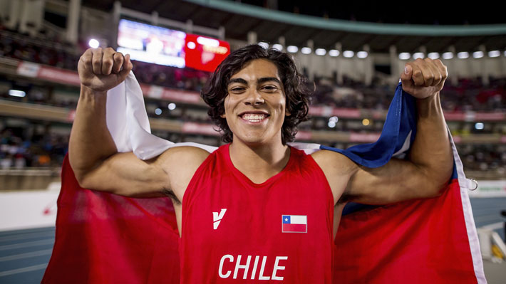 Claudio Romero, el joven atleta chileno que se inició en el rugby y que los especialistas le auguran un 