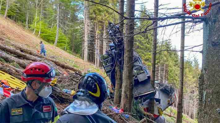 Once nuevos acusados por caída de teleférico que causó 14 muertos en Italia
