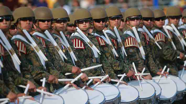 Un metro de distancia en el desfile y sin público: El protocolo sanitario para la Parada Militar en el Parque O'Higgins