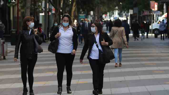 Tasa de desempleo baja a 8,5% en Chile y se crearon más de 100 mil empleos en trimestre junio-agosto