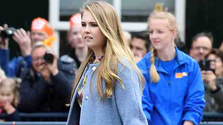 Gobierno neerlandés aclaró que la princesa Amalia no tendría que renunciar al trono si se casara con una mujer