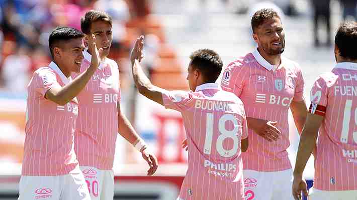 Católica logra triunfazo ante Cobresal en el norte y se pone a dos del líder Colo Colo a una semana de que se enfrenten