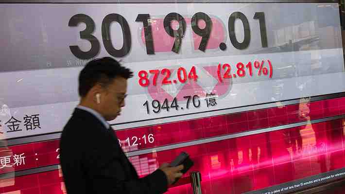 Economía china se desacelera con fuerza en tercer trimestre ante problemas inmobiliarios y escasez de energía