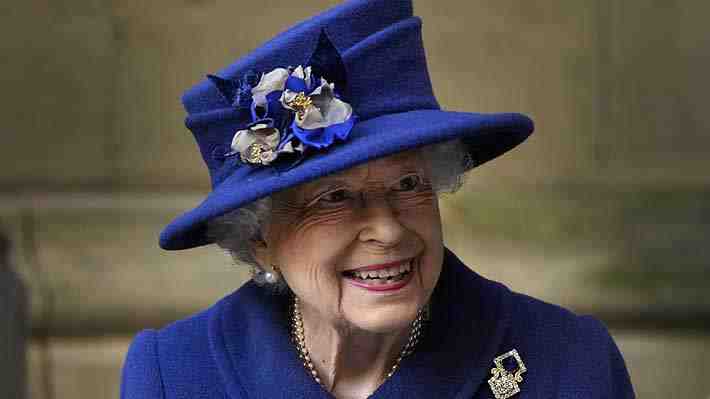 Isabel II rechazó reconocimiento por su avanzada edad: "Su Majestad cree que eres tan viejo como te sientes"