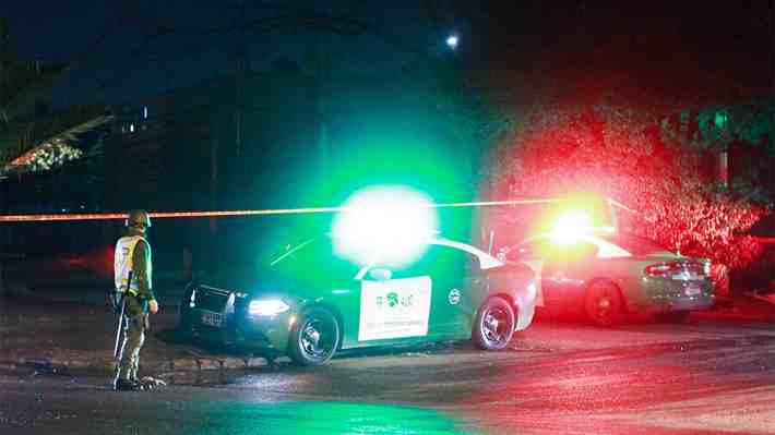 Investigan homicidio de dos mujeres que fueron encontradas muertas dentro de un vehículo