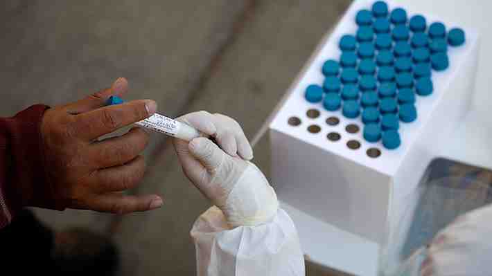 Informe epidemiológico: Casos activos rozan los 10 mil y comunas con más de 100 contagiantes suben a 15