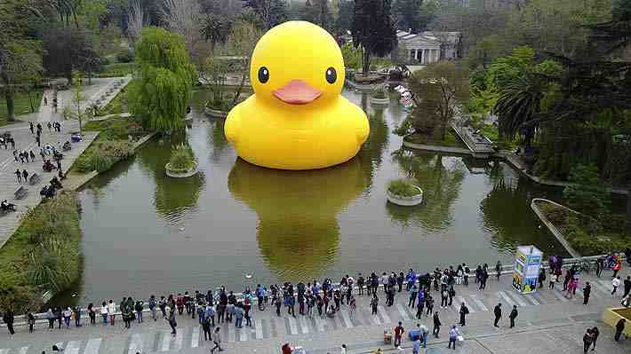 Festival de obras a gran escala regresa tras tres años de pausa: Vuelven el Pato de Hule y los Caracoles de Colores