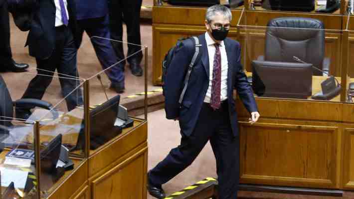 "Rol serio" y "ha tomado decisiones difíciles": Las reacciones tras la ratificación de Marcel al frente del Banco Central