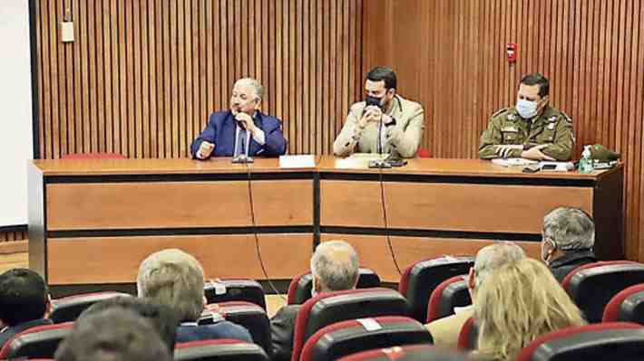 Alcaldes de La Araucanía expresan molestia con el Gobierno por "poca comunicación" sobre el estado de emergencia