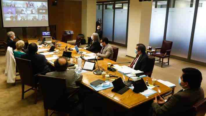 Las advertencias que hicieron a senadores las aseguradoras y la CMF por impacto en el sistema del retiro de rentas vitalicias
