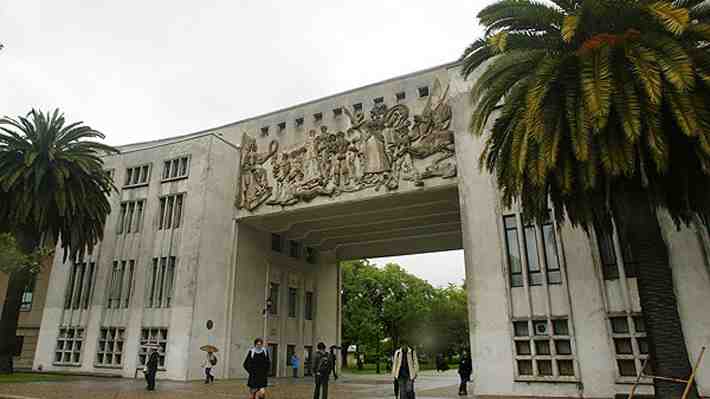 30 convencionales piden a Loncon que no descarte a la Universidad de Concepción como sede para realizar plenario en el Biobío