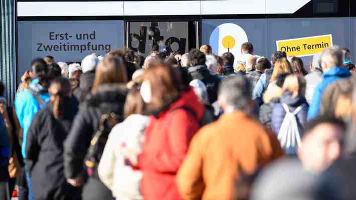 Contagios en Alemania se disparan a nuevo máximo de 50.000 en un día