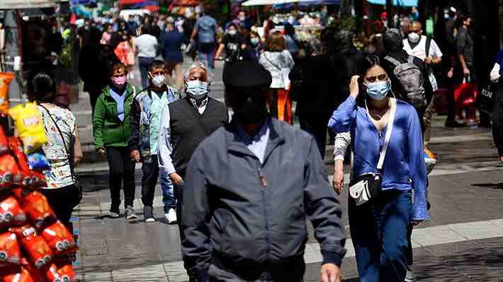 Informe epidemiológico: Casos activos suben a 18 mil y Maipú es la comuna con más contagiantes