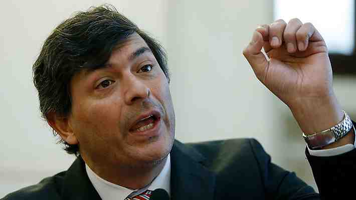 Parisi anuncia consulta ciudadana en el PDG para definir a qué candidato apoyar en segunda vuelta