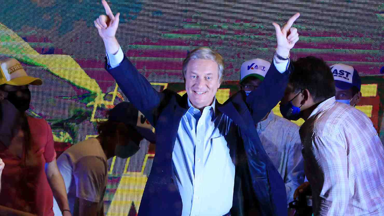 PRI anuncia apoyo a Kast de cara al balotaje con Boric: "No nos convertiremos en cómplices pasivos"