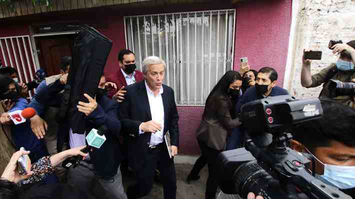 Manifestación obliga a suspender actividad de Kast en Lo Espejo: Reportan agresiones a miembros del comando