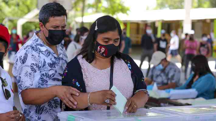Habilitar pupitre cercano a los accesos y funcionarios para asistirla: Los preparativos del Senado para recibir a Campillai