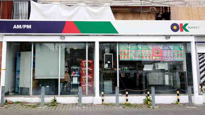 FNE aprueba compra de Ok Market por parte de mexicana OXXO, pero deberán desprenderse de 16 locales