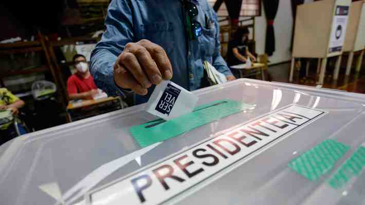 ¿Aumentarán los votos nulos y blancos en el balotaje?: Las cifras en otras elecciones y la proyección de expertos