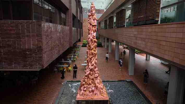 "Pilar de la Vergüenza": Universidad de Hong Kong retira escultura que recordaba a las víctimas de Tiananmen