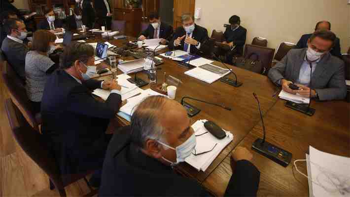 Oposición dice que existe "voluntad" de avanzar con PGU pero profundiza críticas al Gobierno por financiamiento