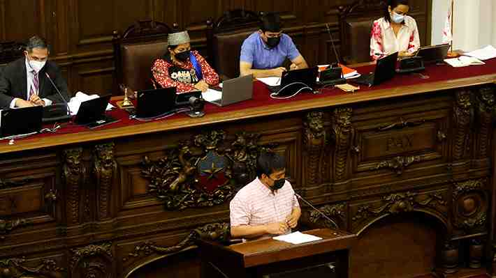 Equipos alemanes, canadienses y suecos alistan documentales sobre el proceso constituyente