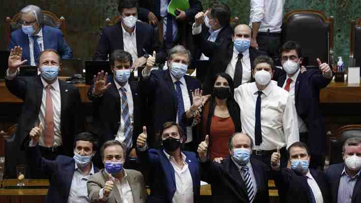 Cámara aprueba PGU presentada por el Gobierno y rechaza amarrar su vigencia al financiamiento como propuso el PC