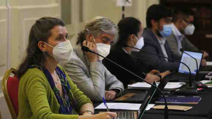 Comisión de la CC aprueba en general que reformas a la nueva Constitución serán por quórum de mayoría y deberán plebiscitarse