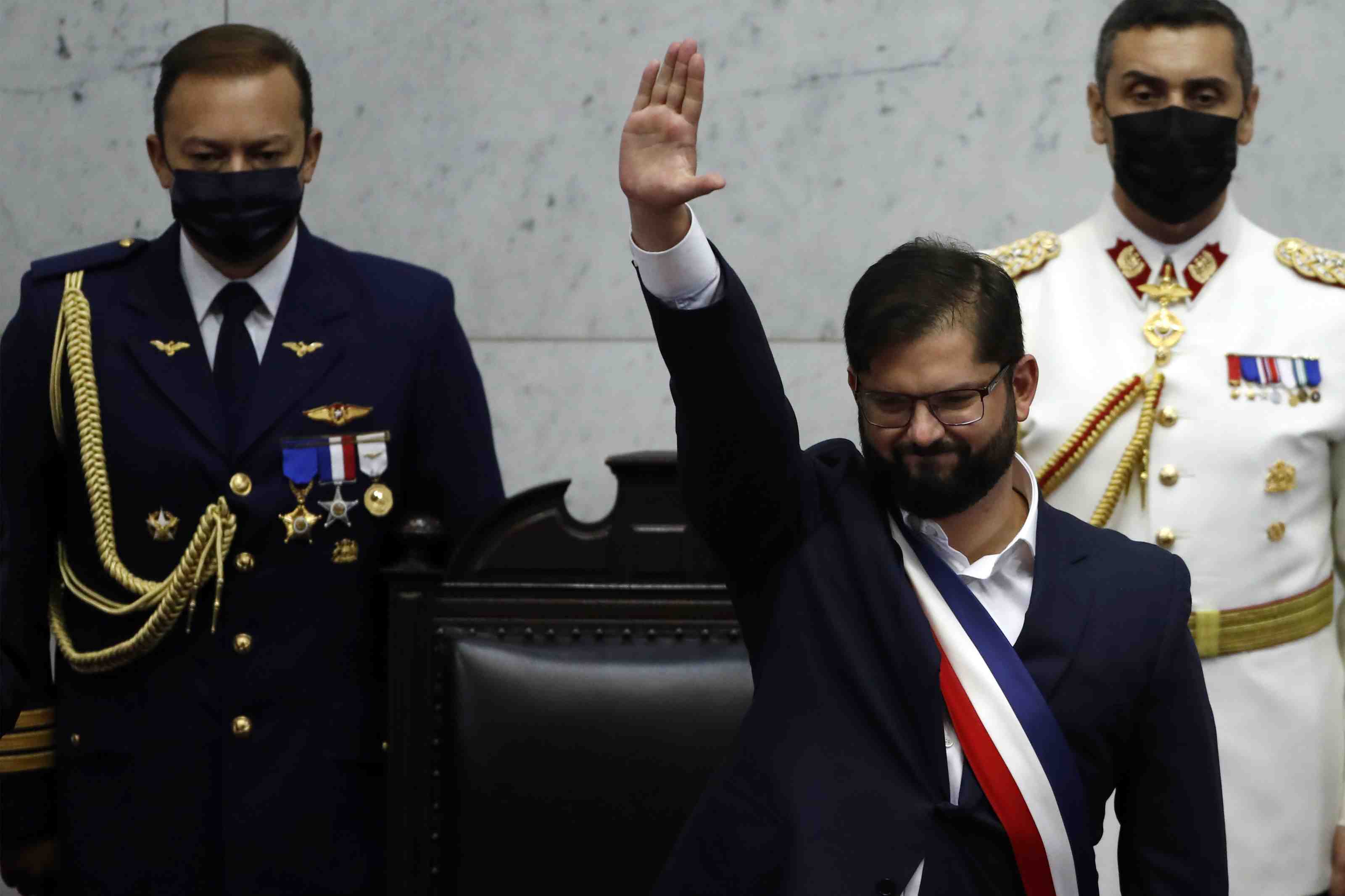 Presidente Boric da su primer mensaje: "Sepan que vamos a dar lo mejor de nosotros para estar a la altura"
