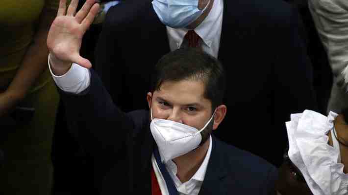 Bloomberg: Boric quiere ser uno de los jefes de Estado más ecológicos del mundo y está a la "vanguardia" en Latinoamérica