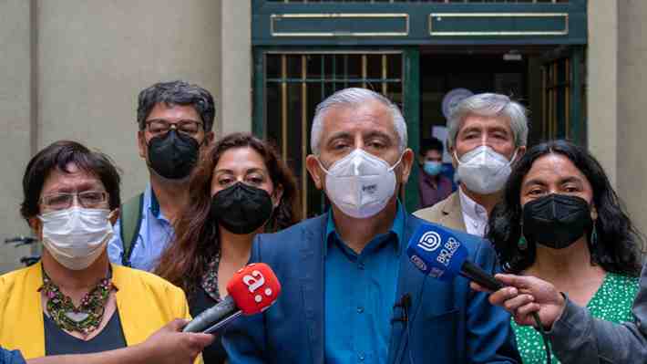 Primera reunión del Magisterio con el Mineduc: Piden cambios al protocolo de presencialidad y acuerdan revisar cinco puntos clave