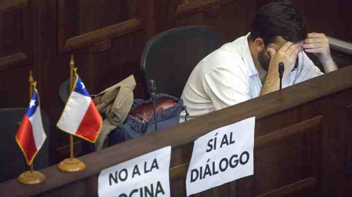 Pleno de la CC rechaza 97% del informe de Sistema Político en medio de duras recriminaciones entre colectivos de izquierda
