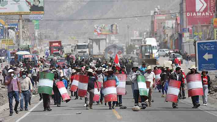 Reinician las protestas contra el Gobierno de Perú con cortes en más de 20 carreteras del país