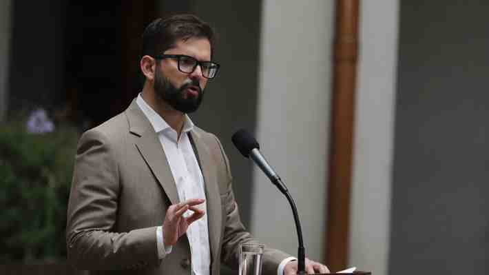 Presidente evita responder si conocía los antecedentes de Luis Castillo y pide dar por cerrado el tema indultos