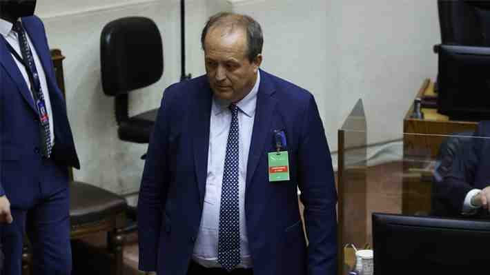 Valencia responde por las causas que defendió: "El abogado no tiene compromiso con lo que se le atribuye al cliente"