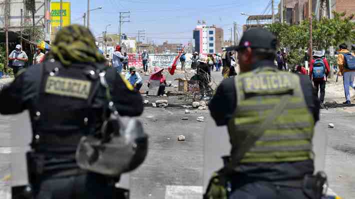 Fiscalía abre investigación preliminar contra Boluarte por presunto "genocidio" durante protestas en Perú