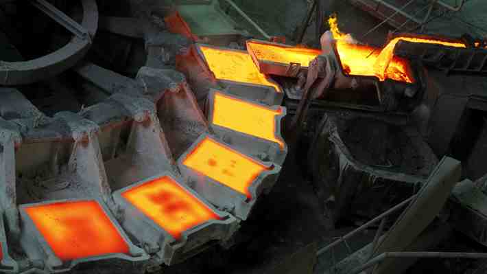 Cobre trepa con fuerza y se posiciona en los US$4 la libra por primera vez desde fines de junio de 2022