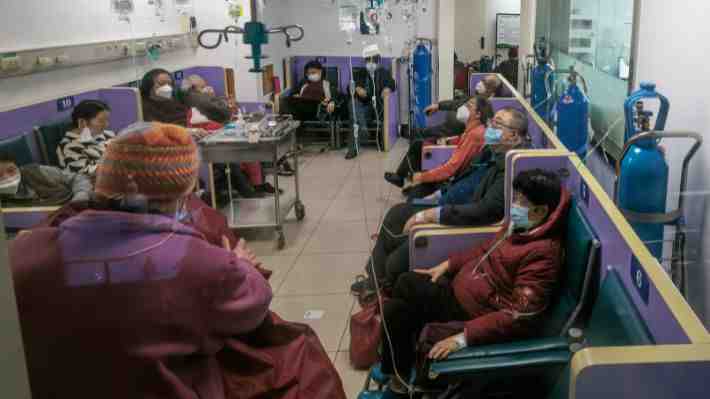 China hace balance oficial y anuncia casi 60.000 muertes vinculadas al coronavirus en un mes