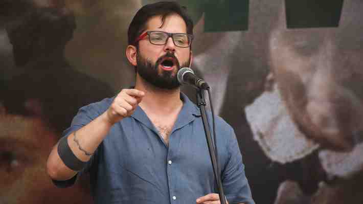 Cadem: Aprobación al Presidente Boric cae a 25%, el nivel más bajo desde que asumió su mandato