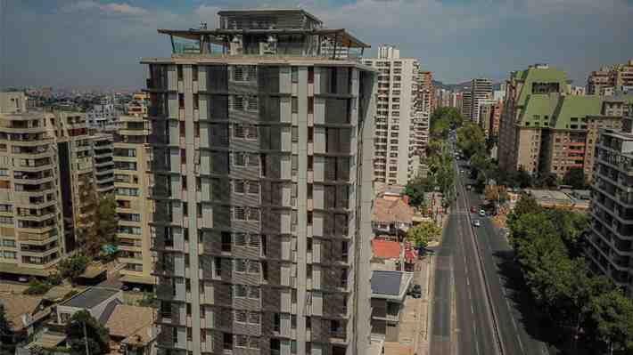 Las Condes revela quiénes son las 85 familias que habitarán edificio de integración social: Revisa el perfil