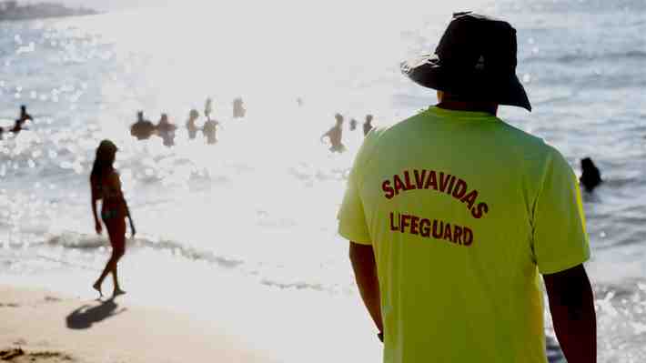 ¿Oficio en peligro de extinción?: Salvavidas de Valparaíso alertan crítica situación ante menos postulantes y escaso apoyo
