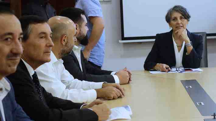 Gobierno lamenta decisión de isapres de congelar mesa de trabajo: "Su actitud solo propicia incertidumbre"