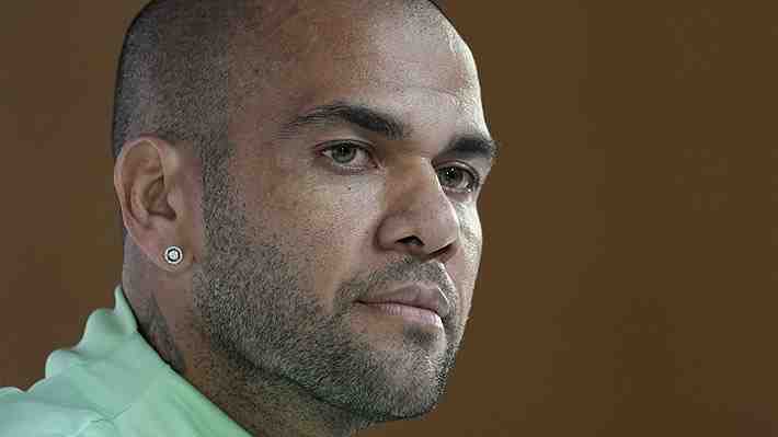 Se revela la razón por la que Dani Alves cambió tres veces su declaración en el caso por presunta agresión sexual