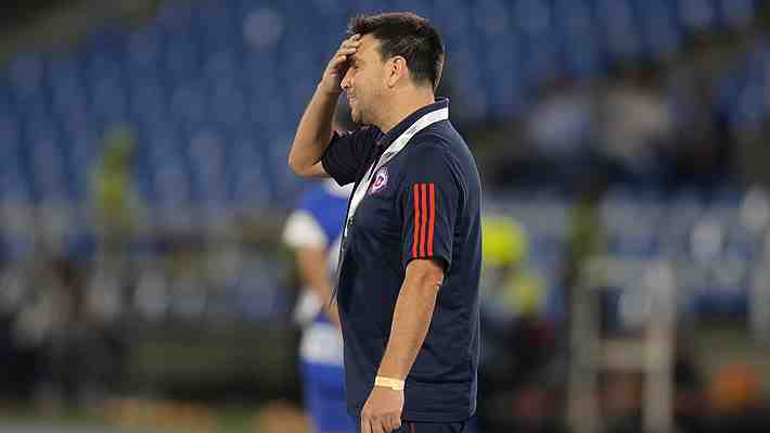 Ormazábal asume su culpa en el fracaso de la "Roja" Sub 20 en el Sudamericano, pero descarta su renuncia y asegura que quiere seguir en su cargo