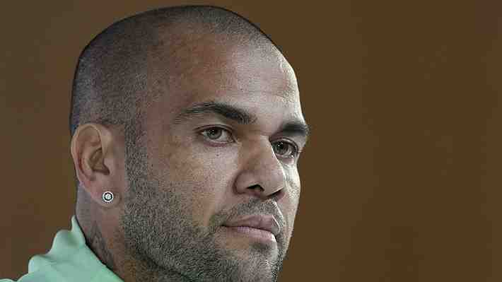 Un recluso reveló detalles de la vida de Dani Alves en la cárcel: "Yo alucino"