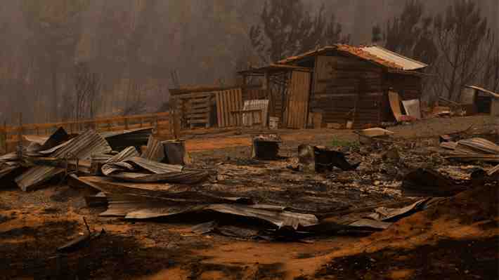 Gobernador del Ñuble y situación de incendios: "Todavía puede ser peor porque las condiciones así lo indican"