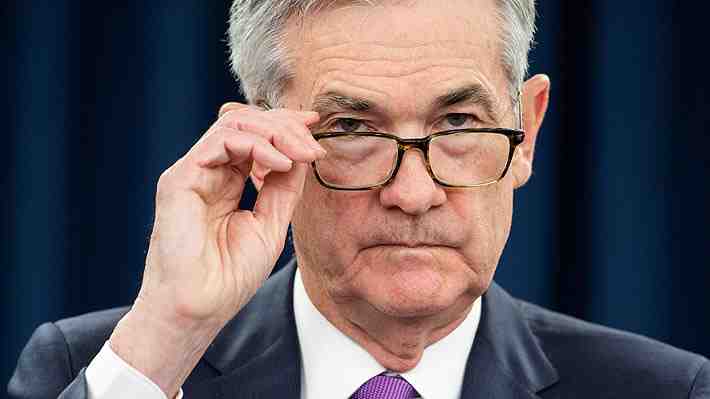Presidente de la Fed prevé "más aumentos de tasas" para controlar alta inflación en EE.UU.