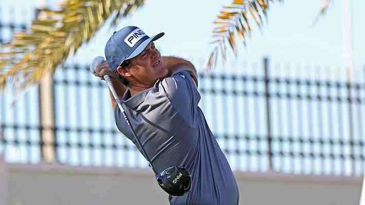Golfista colombiano "confirma" salto de "Mito" Pereira al LIV mientras el chileno parte Top 10 en torneo del Asian Tour