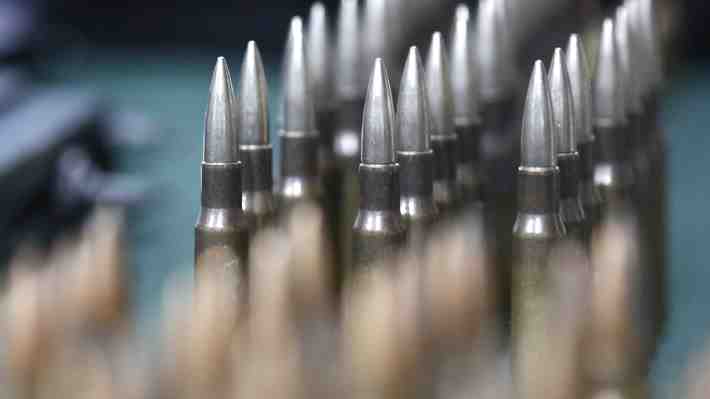 Sujetos roban armas y municiones de la Armada en Cochamó: Guardia fue golpeado
